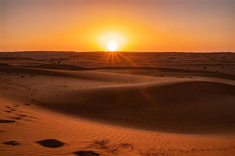 Oman erfahren - mit dem Allrad  ©Simona /adobestock